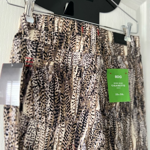 NEW High Rise pants - Picture 5 of 6